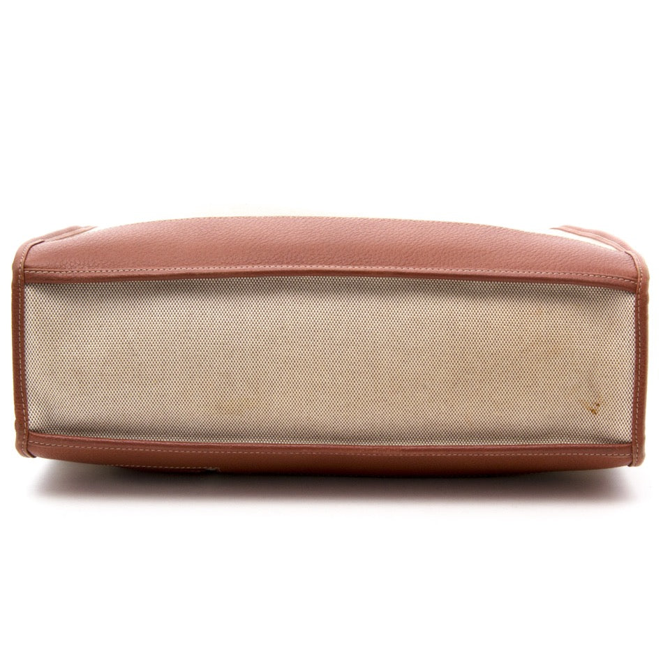 Koop en verkoop uw designer Delvaux canvas leather shopper aan de beste prijs bij Labellov