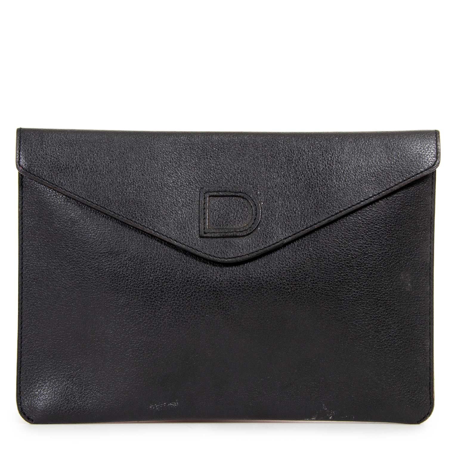 delvaux black pochette now for sale at labellov vintage fashion webshop for the lowest price