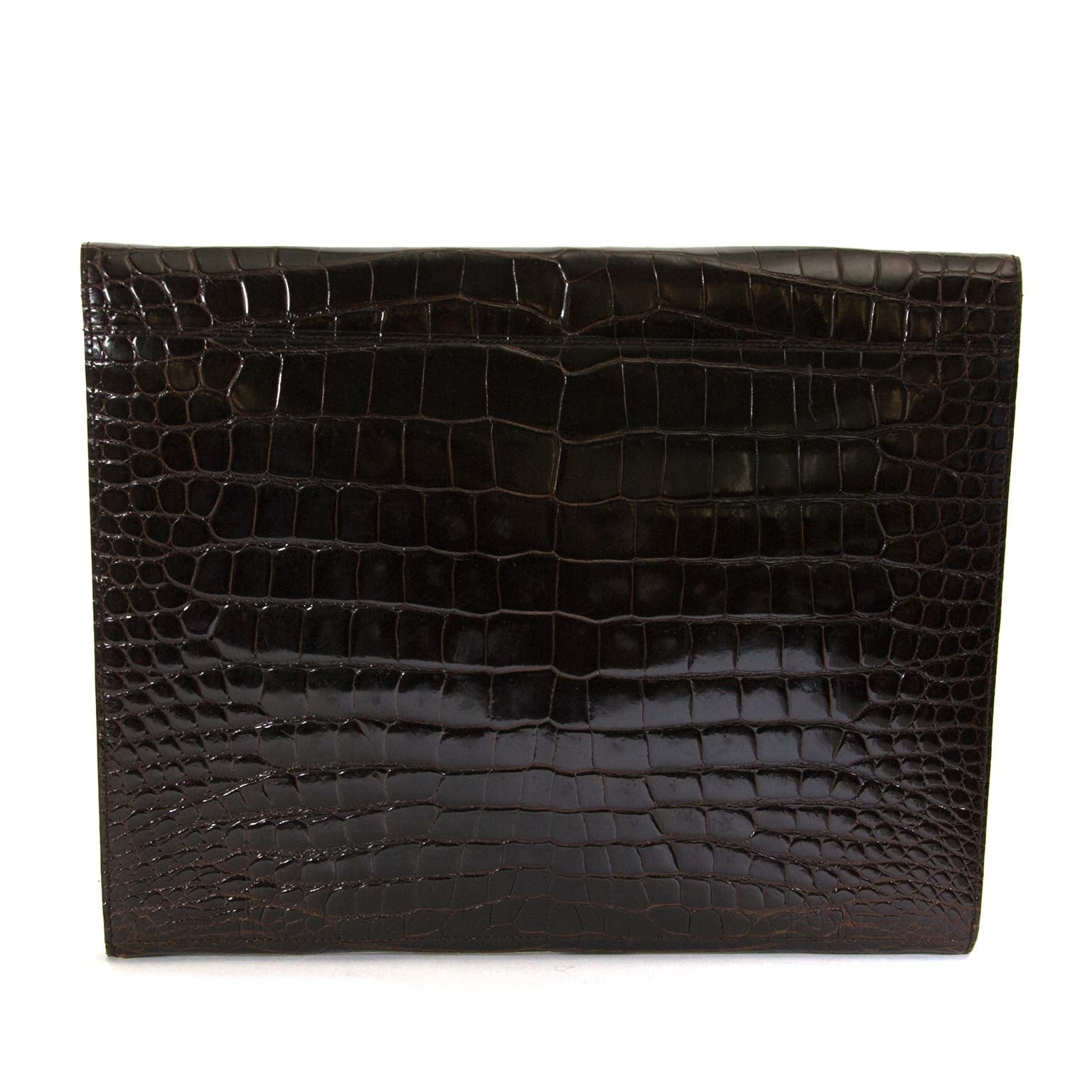 Delvaux Brown Croco Clutch now for sale at labellov vintage fashion webshop belgium