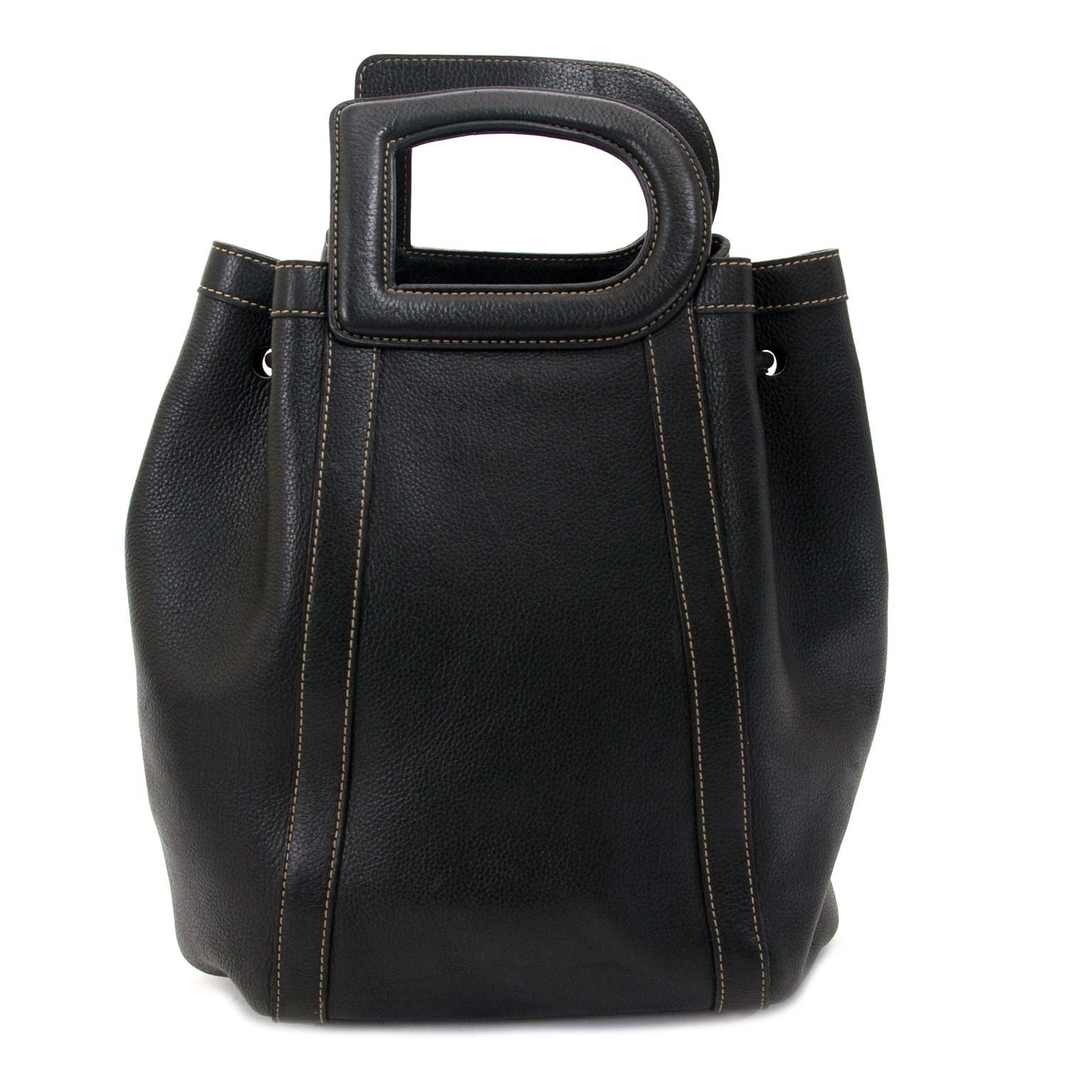 Buy and sell your authentic Delvaux Black D Top Handle Handbag for the best price