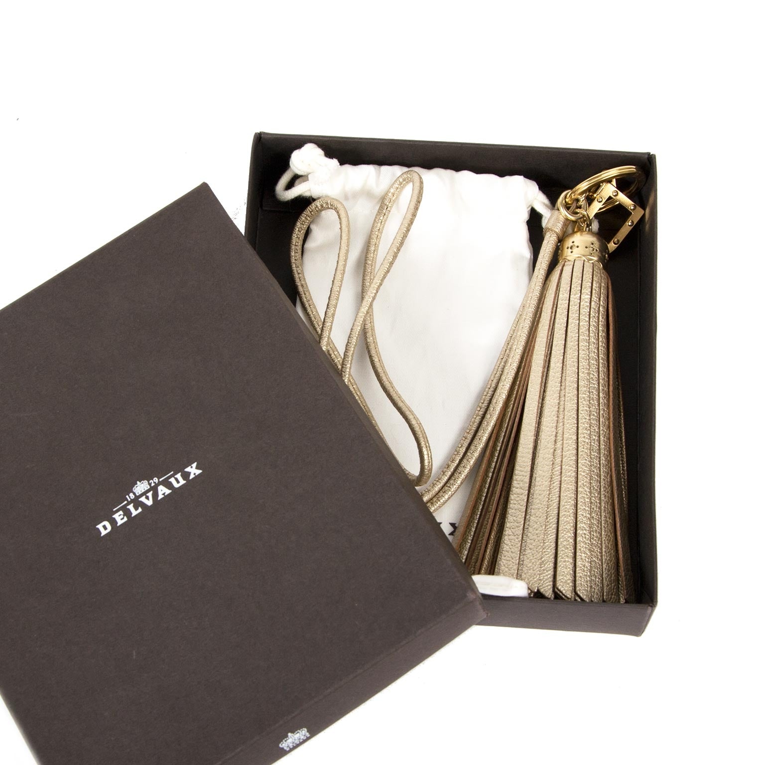 delvaux gold fringed leather necklace now for sale at labellov vintage fashion webshop belgium