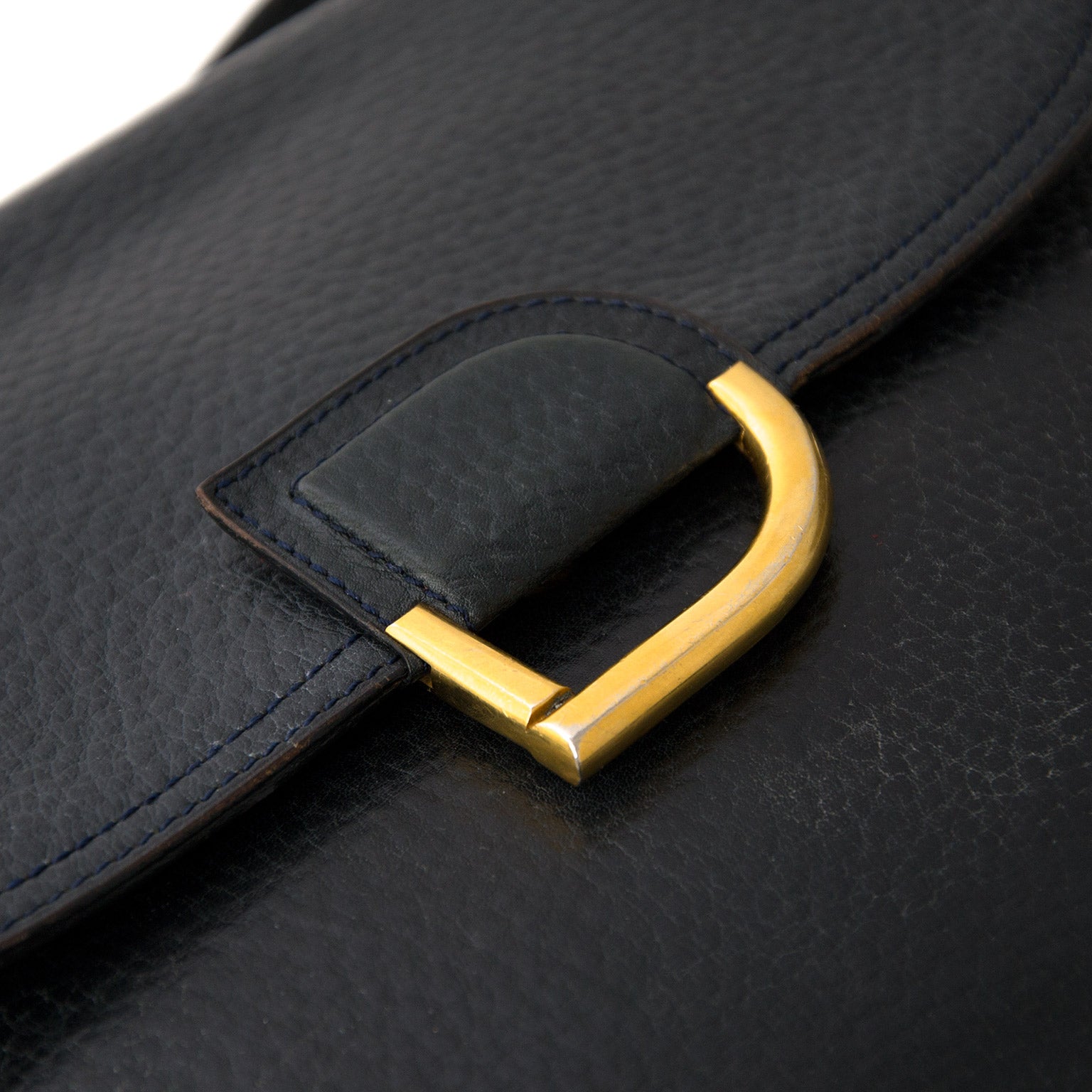 shop you luxury secondhand at the best price Delvaux Dark Blue D Shoulder Bag