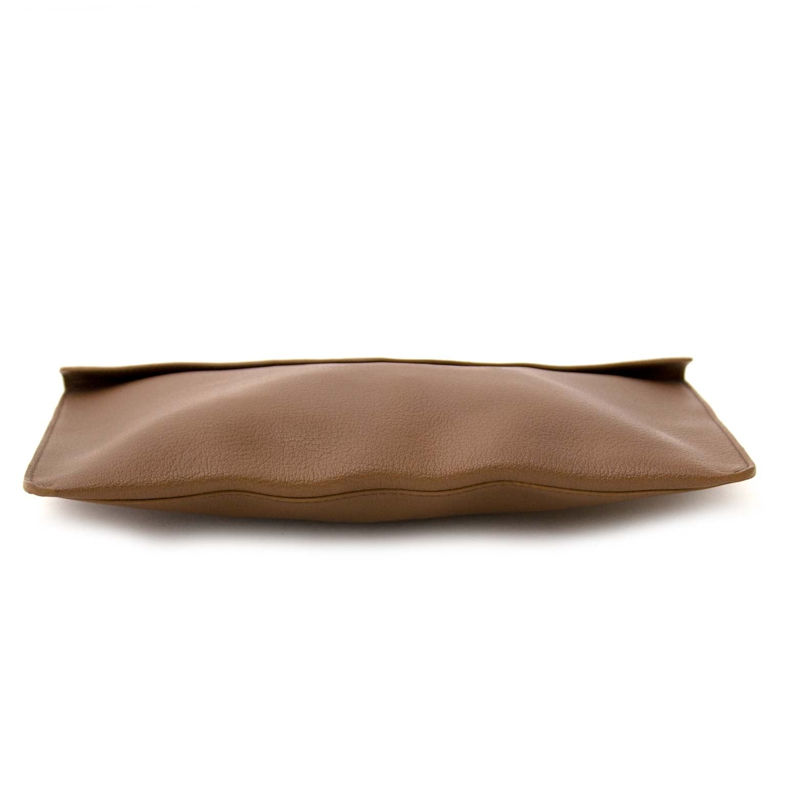 Are you interested in an authentic clutch Delvaux Taupe Leather Clutch