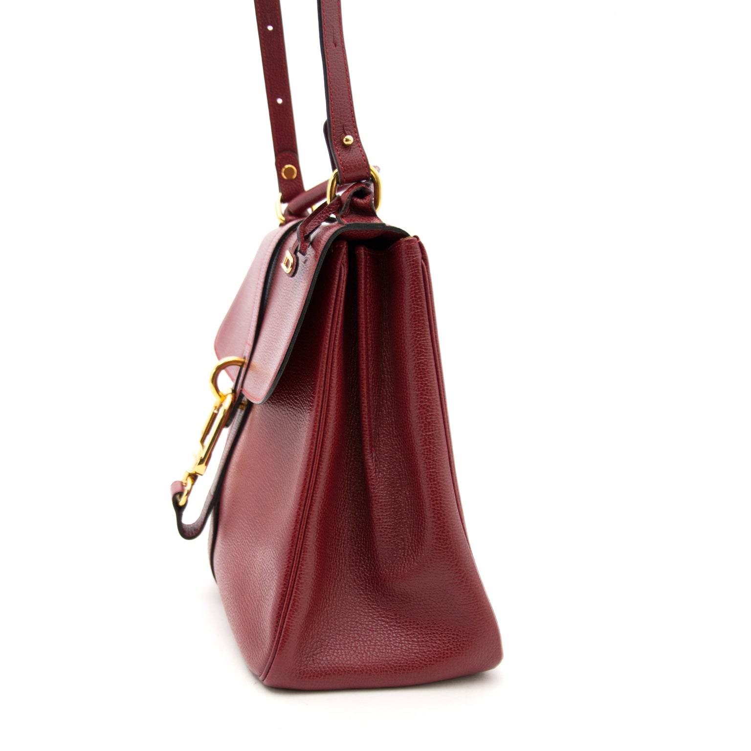 Are you looking to buy a Delvaux 'Gin Fizz' Jumping Rosso? Shop online at Labellov