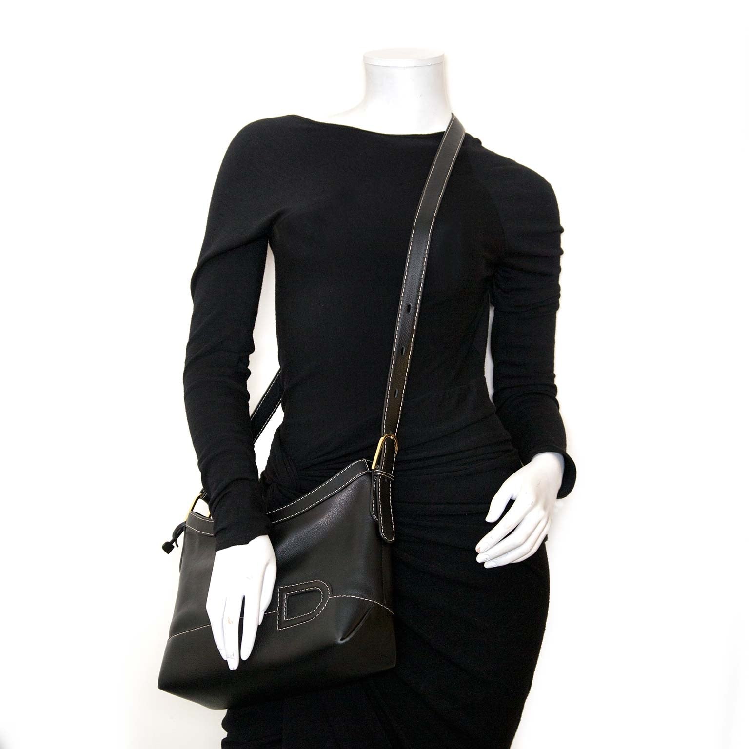 achète des sacs authéntiques de delvaux grand polo à labellov vintage webshop de mode