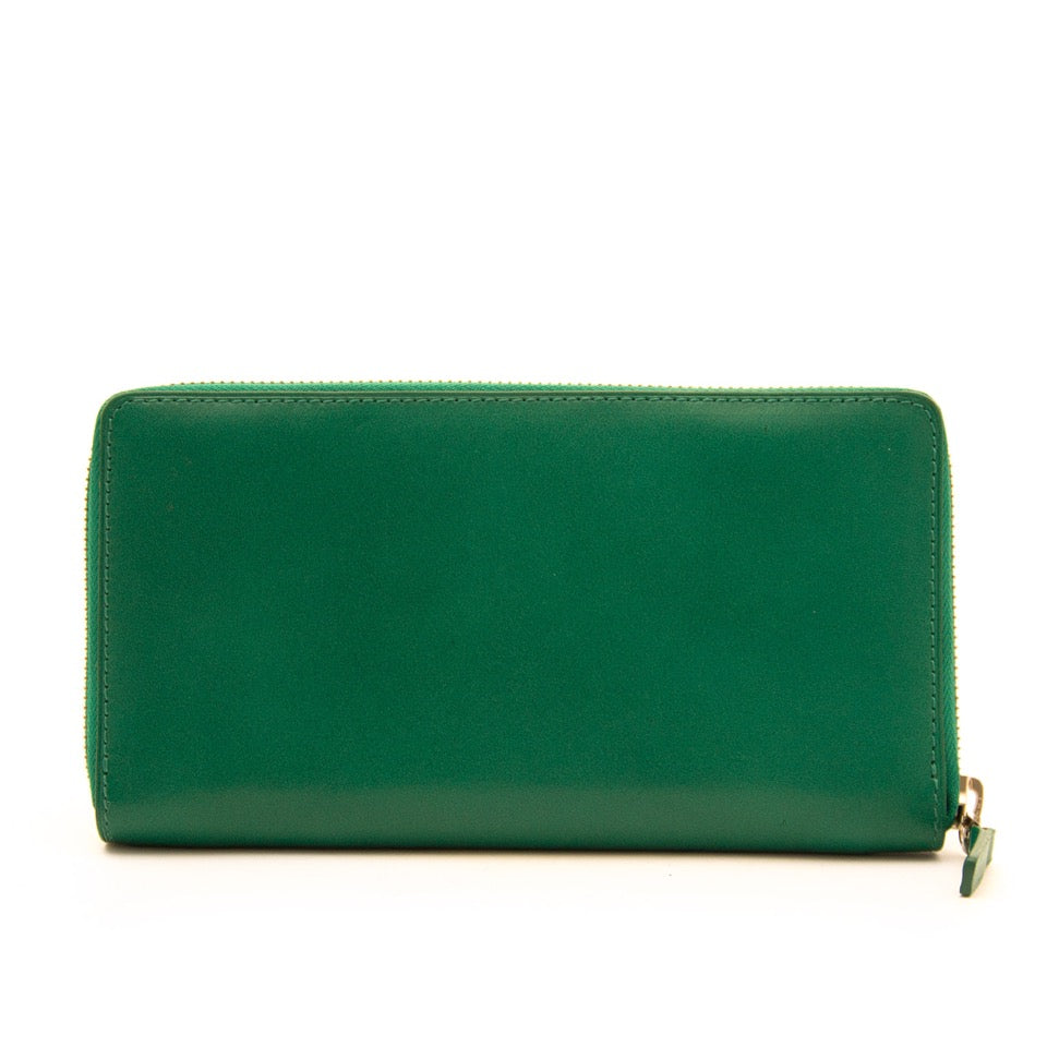 shop safe online at the best price Delvaux Green Zipper Wallet world wide shippin g