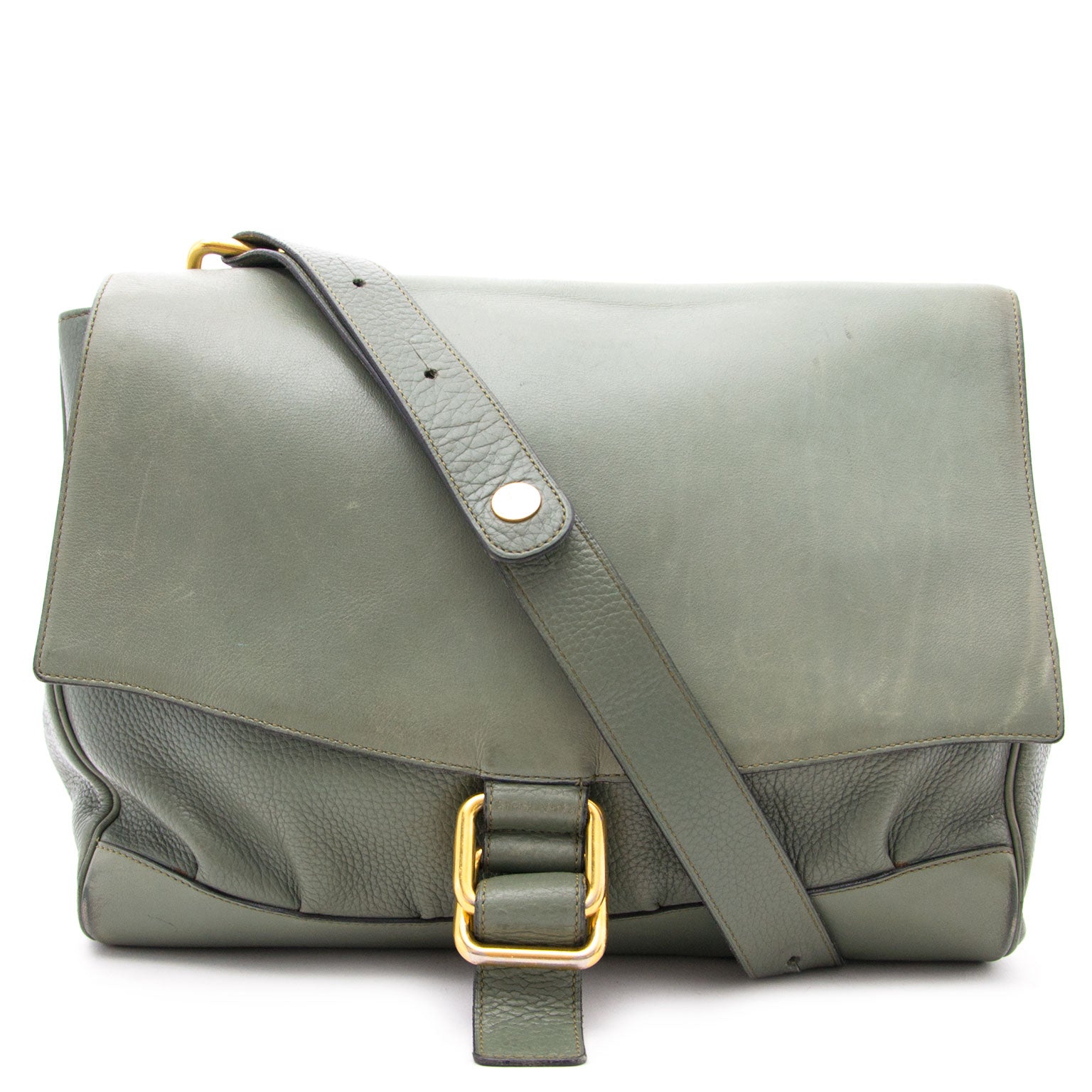 Pistache Delvaux cartable sur le site de Labellov au meilleur prix