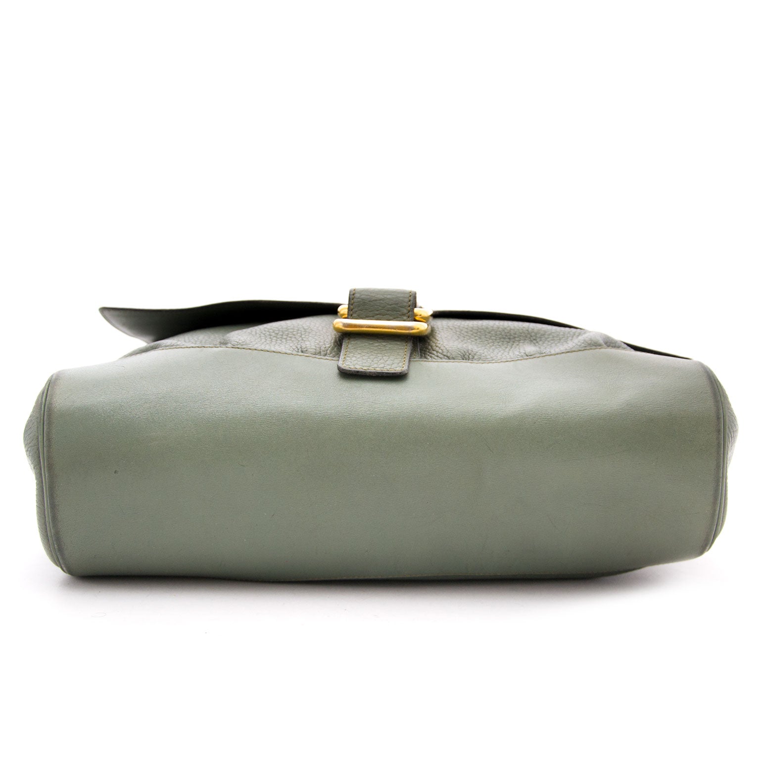Pistache Delvaux schooltas nu te koop in de Labellov toonzaal in Antwerpen.