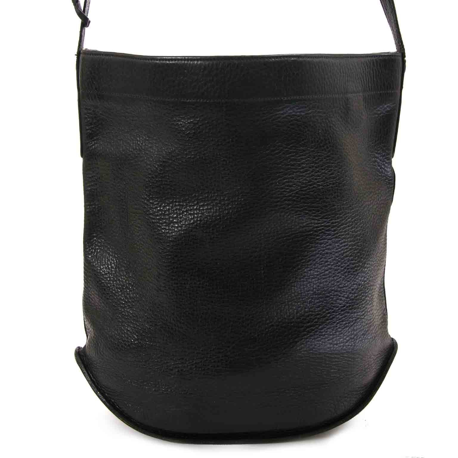 delvaux le pin zwarte schoudertas nu te koop bij labellov vintage mode webshop belgië