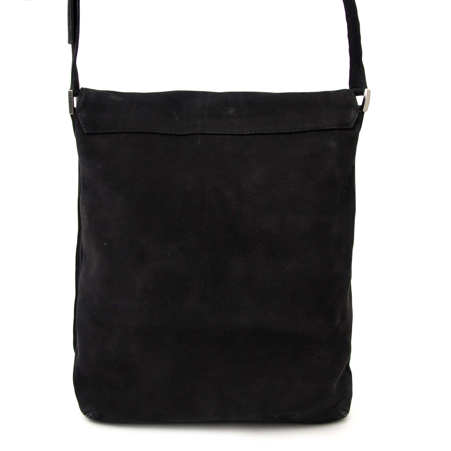 Koop uw authentieke Delvaux Le Louise Baudrier Nubuck Black