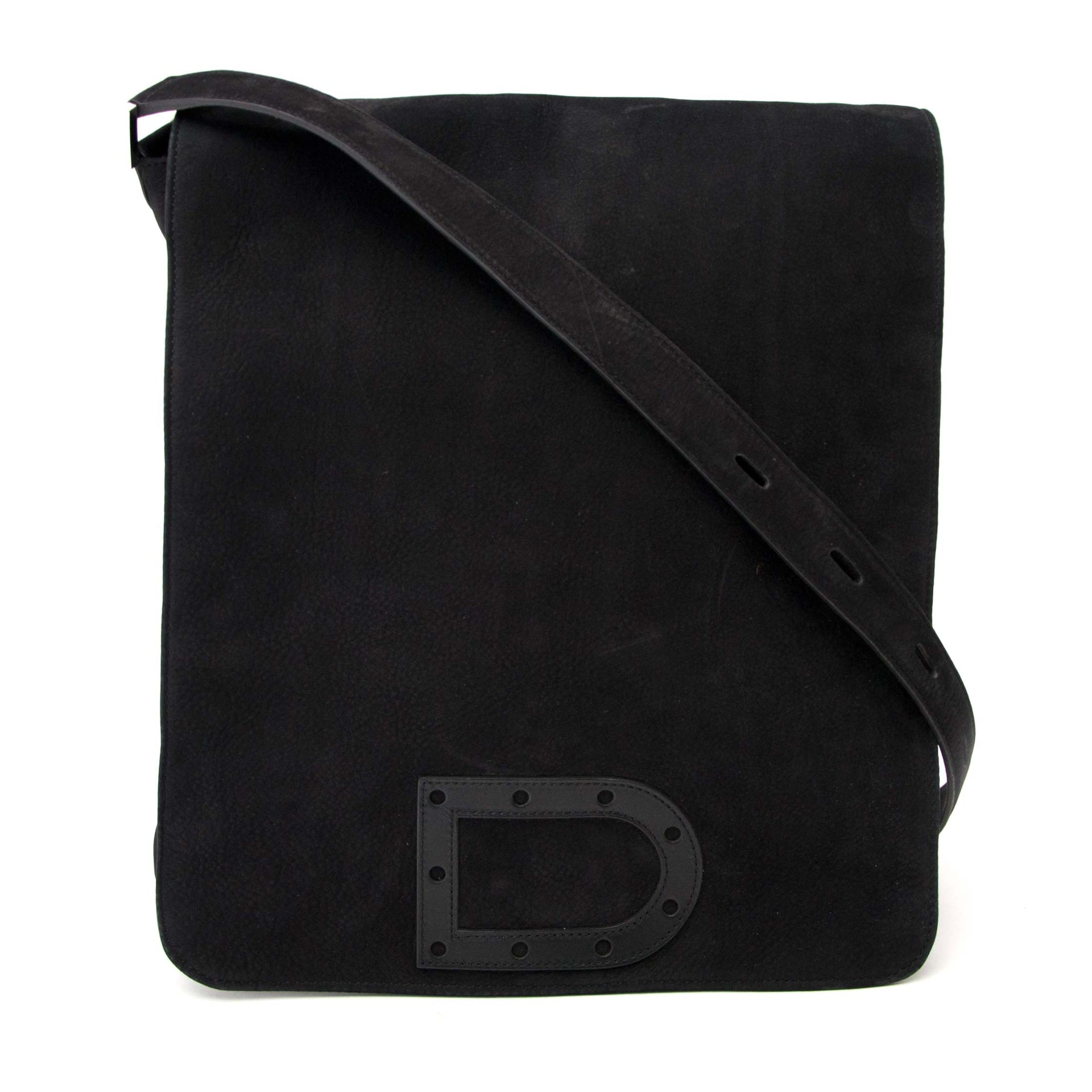 Buy your authentc Delvaux Le Louise Baudrier Nubuck Black