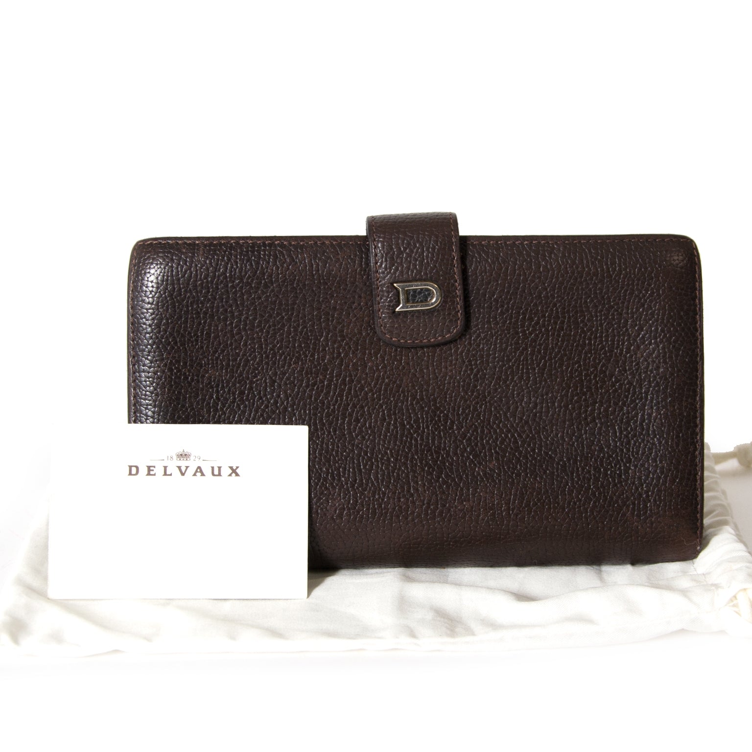 achetez Delvaux Dark Brown Wallet chez labellov pour le meileur prix