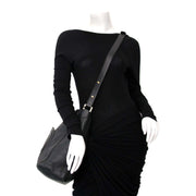 Labellov biedt Delvaux Louise Black Shoulder Bag te koop aan