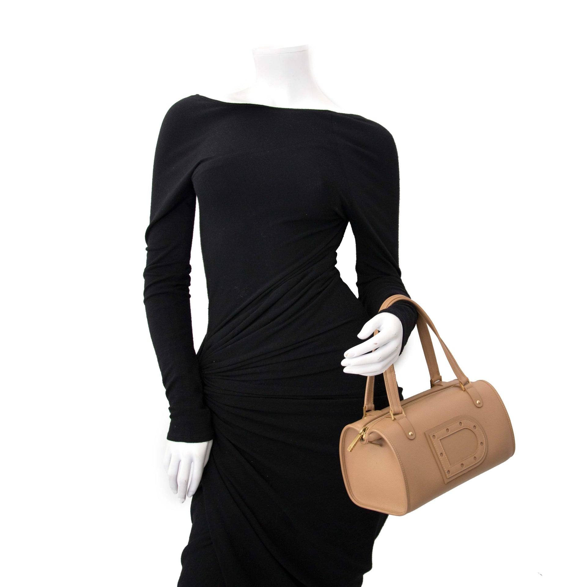 shop safe online at the best price secondhand Delvaux Astrid Boston PM Bag Beige
