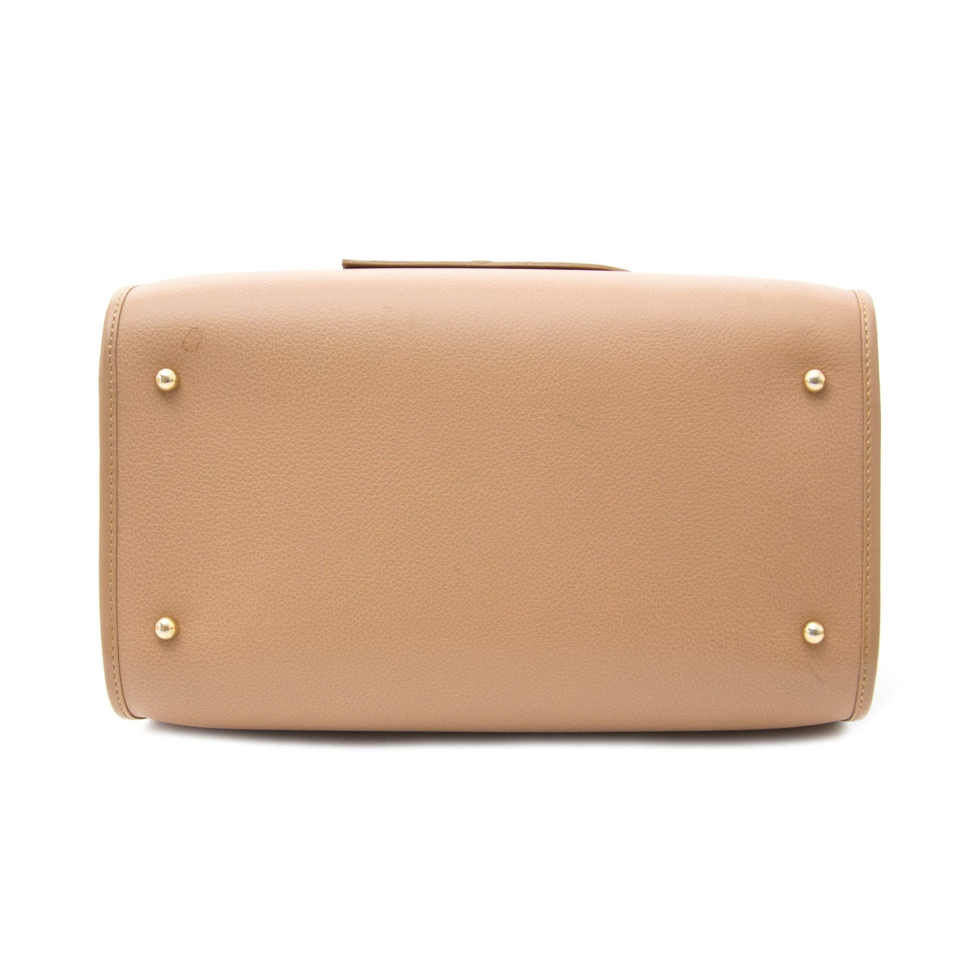 koop veilig online aan de beste prijs Delvaux Astrid Boston PM Bag Beige