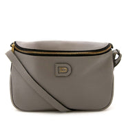 Buy authentic secondhand Delvaux bags online at Labellov vintage fashion webshop