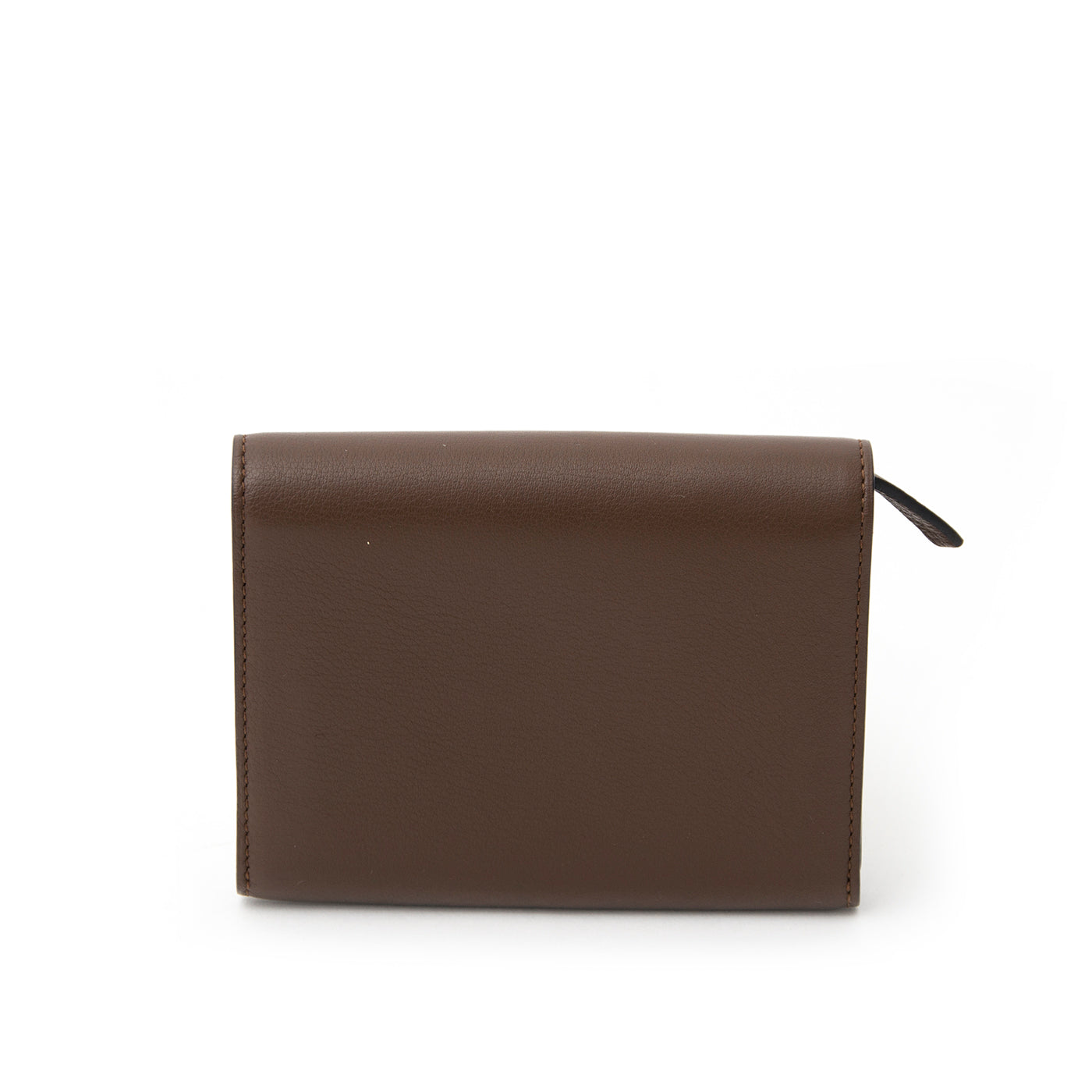 Authentieke Delvaux portefeuille voor de juiste prijs bij LabelLOV vintage webshop. Veilig online winkelen. Luxe, vintage, mode. Antwerpen, België.