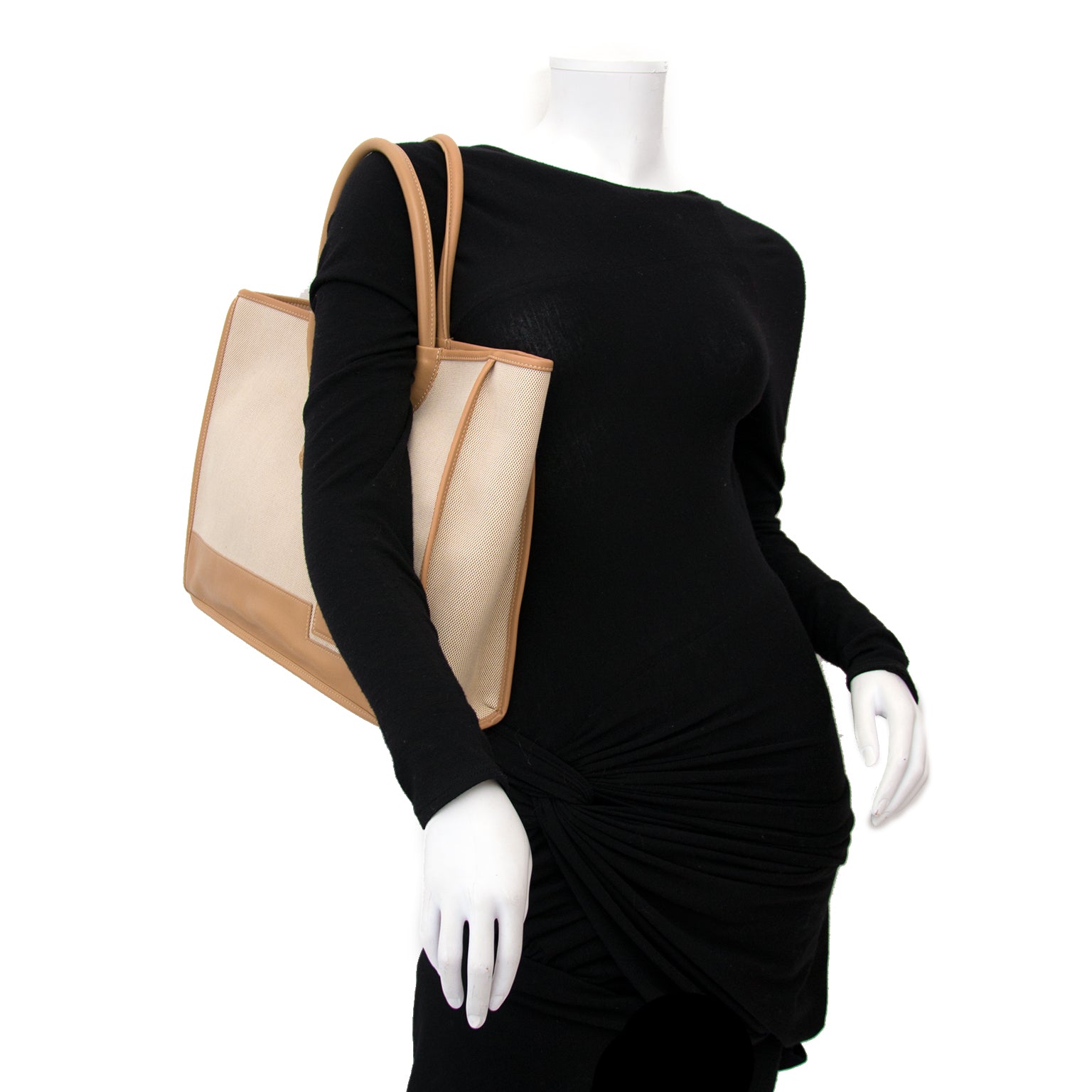 On the lookout for a Delvaux Mirage Toile D Noisette Top Handle Bag? Go to labellov.com and shop this bag online at the best price.