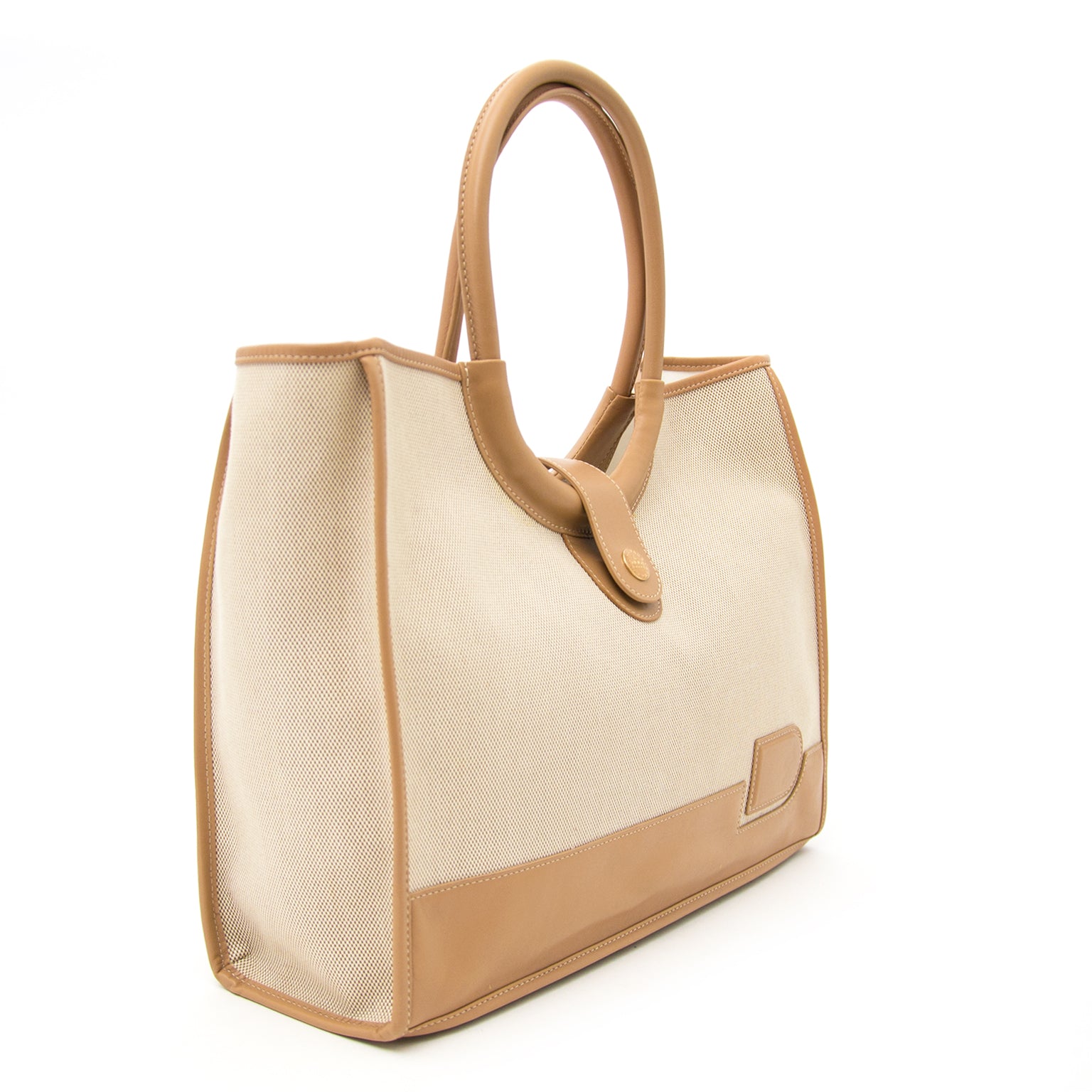 Delvaux Mirage Toile D Noisette Handtasche heute online auf labellov.com gegen den besten Preis.