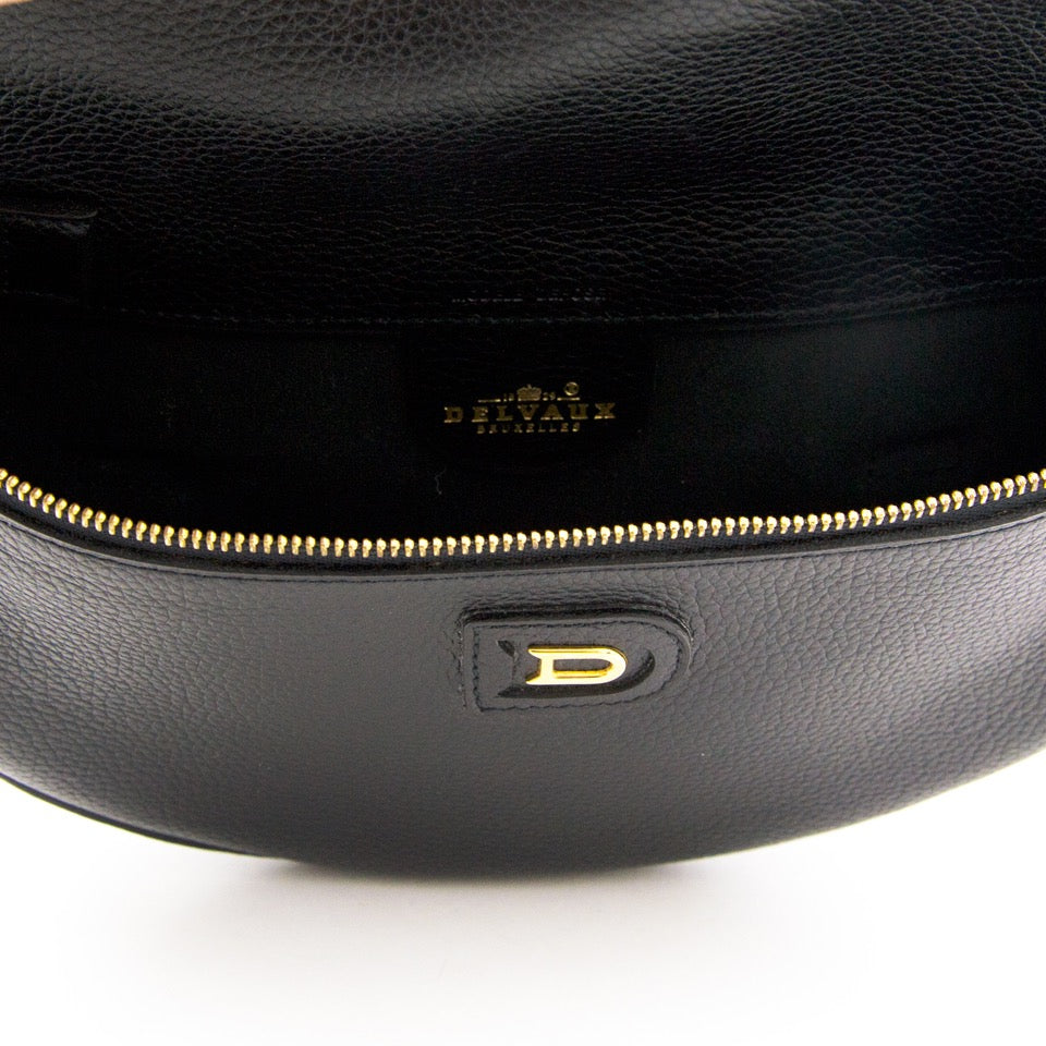 Op zoek naar een designer handtas? Koop Delvaux Musette Belt Bag bij Labellov online