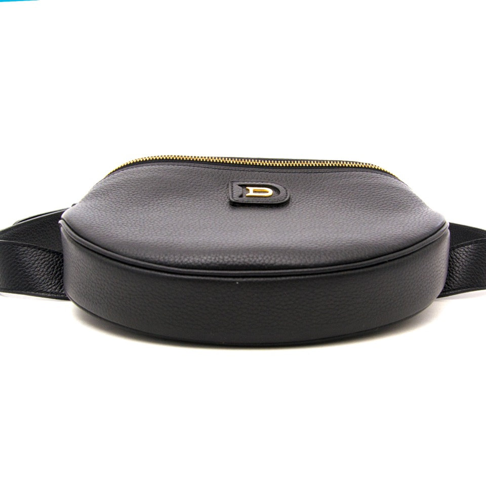 Koop en verkoop uw Delvaux Musette Belt Bag aan de beste tarieven bij Labellov