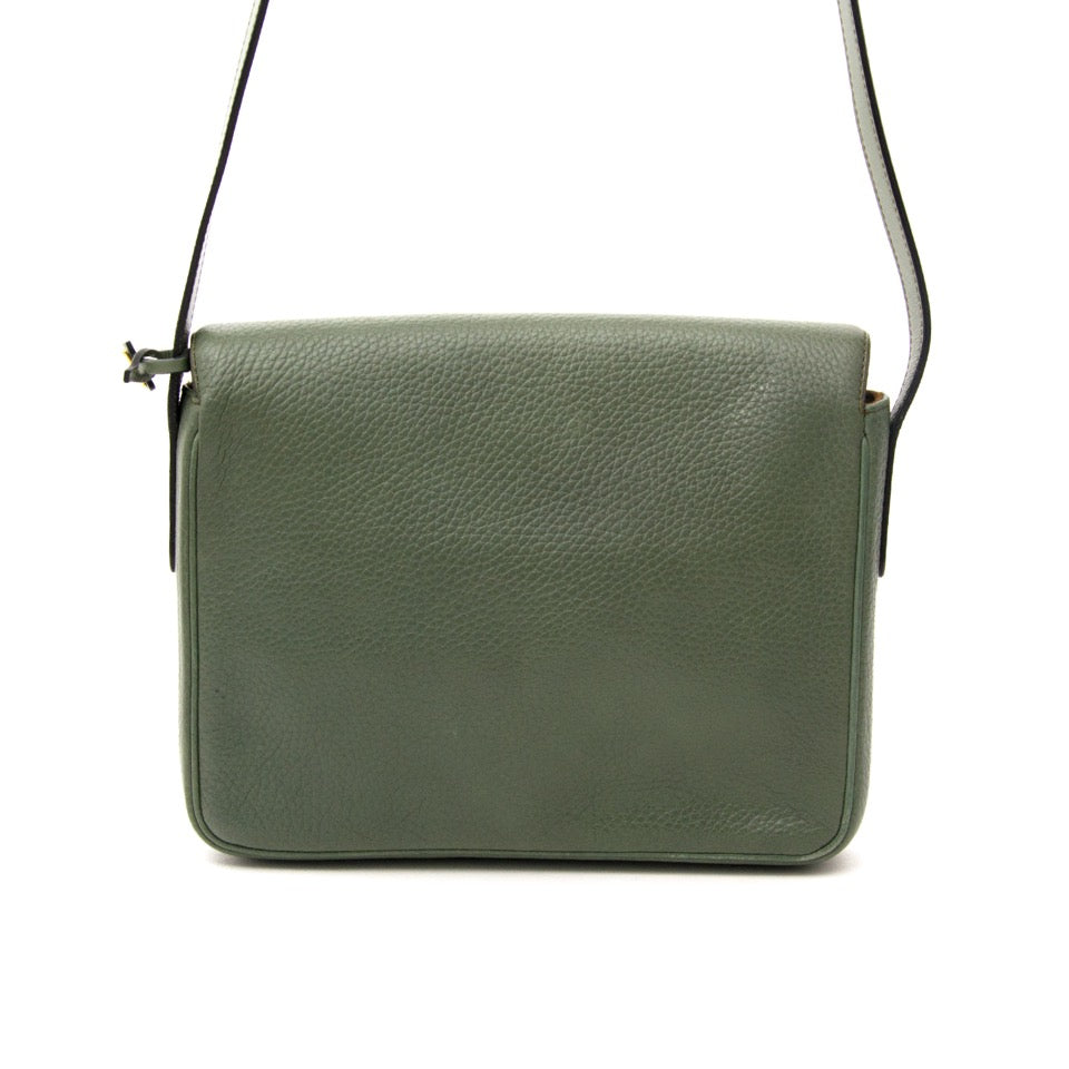 Consign your designer bags for the best rates of 2016 with Labellov luxury designer webshop Antwerp