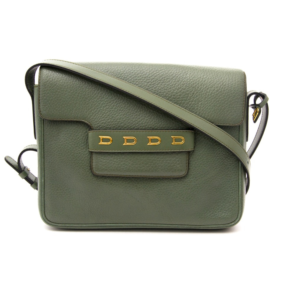 Koop vandaag nog uw authentieke designerhandtas aan sterk verlaagde prijzen bij Luxe Webshop Labellov.com