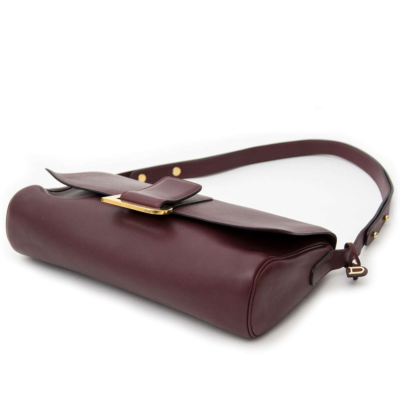 Authentieke Delvaux voor de juiste prijs bij LabelLOV vintage webshop. Veilig online winkelen. Luxe, vintage, mode. Antwerpen, België.