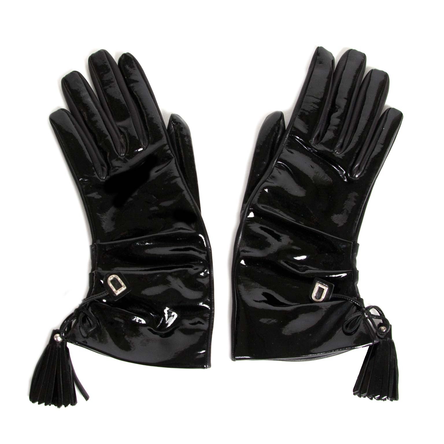 delvaux black leather vernis gloves now for sale at labellov vintage fashion webshop belgium