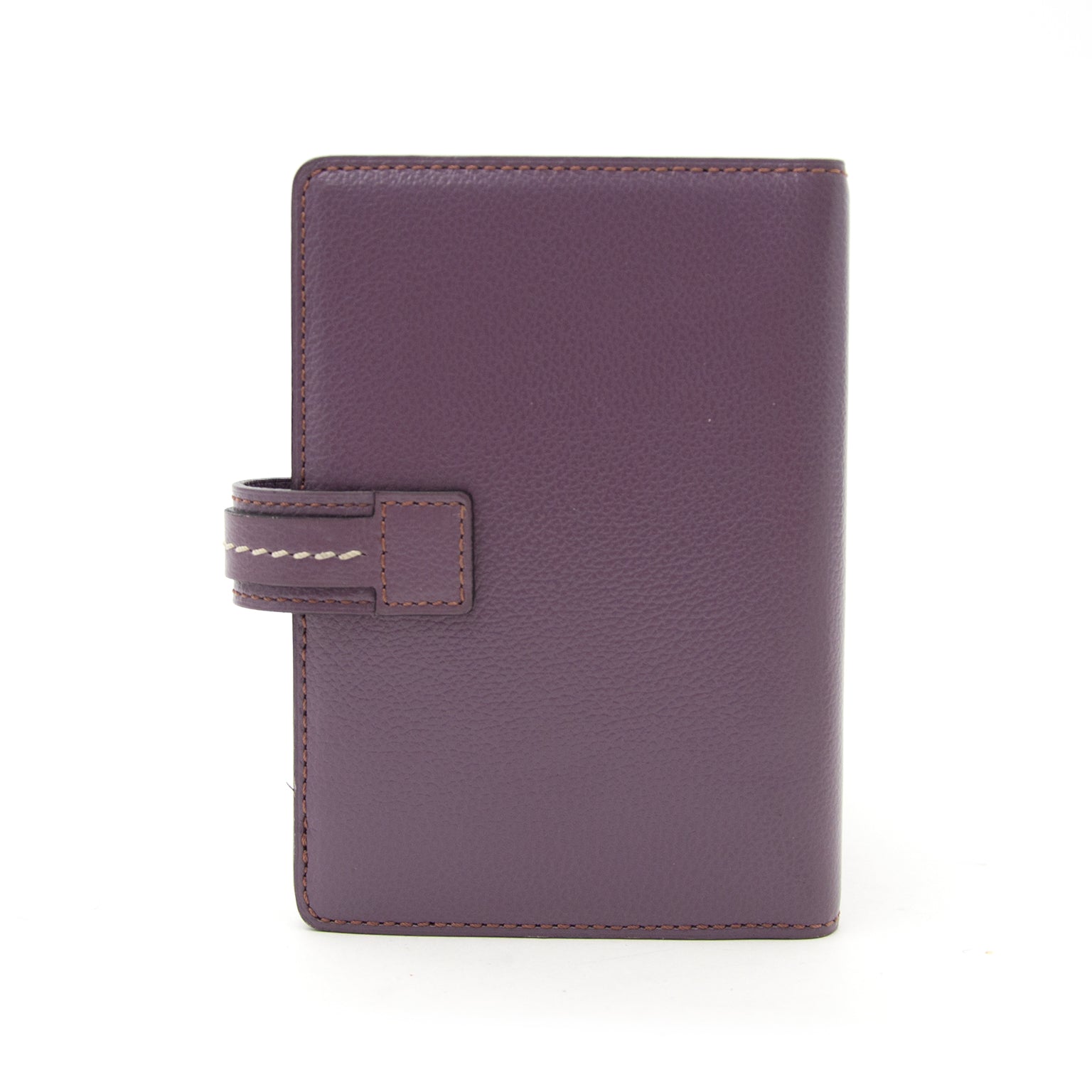 Delvaux Lilakleurige Agenda Planner nu online op labellov.com tegen de beste prijs.