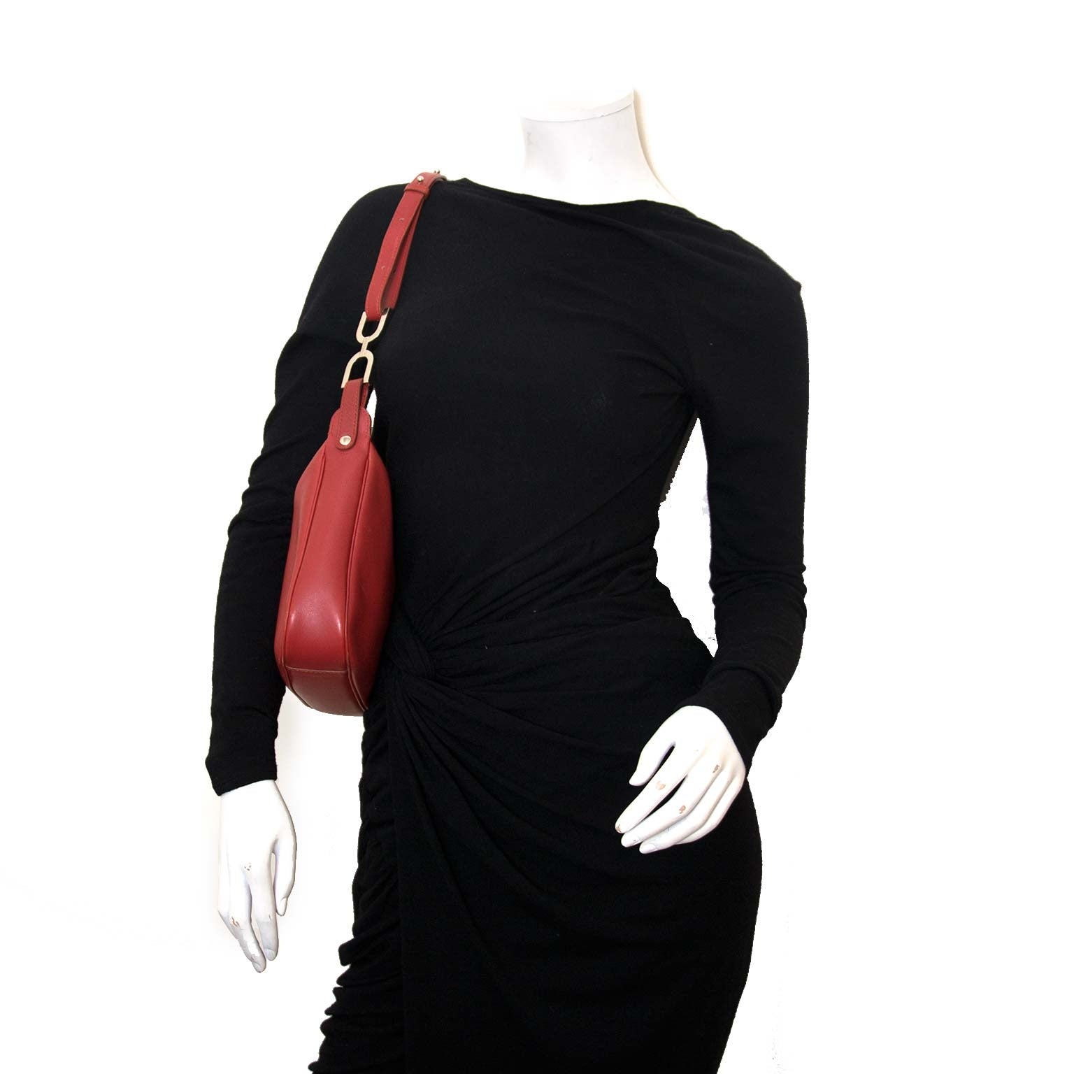 tweedehands Delvaux Red Leather Shoulder Bag te koop bij labellov.com