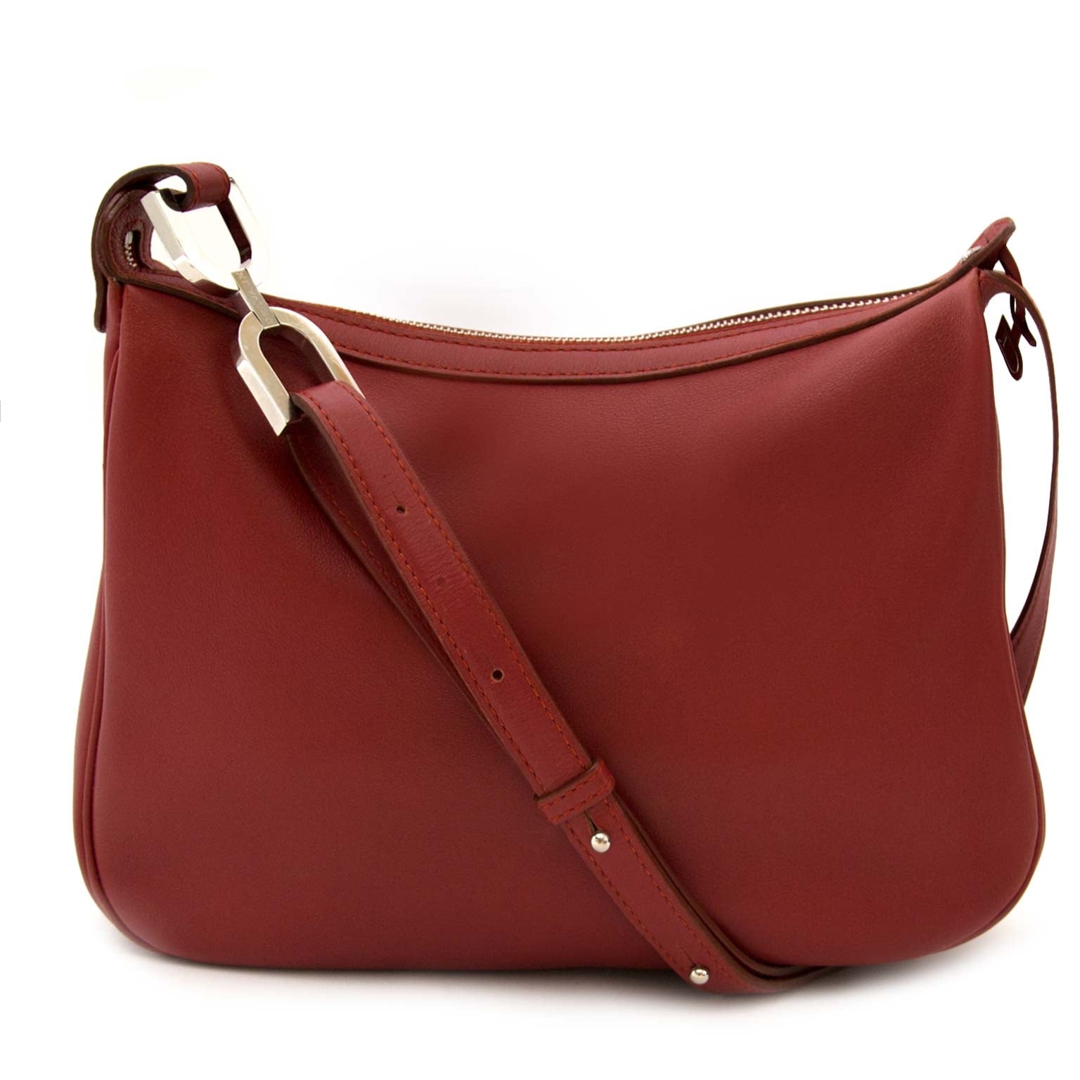 koop Delvaux Red Leather Shoulder Bag bij labellov aan een goede prijs