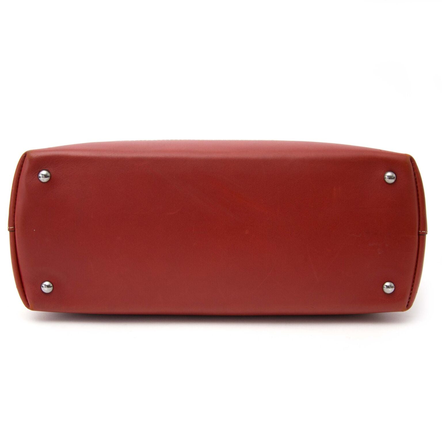 Buy your vintage fashion items on labellov.com