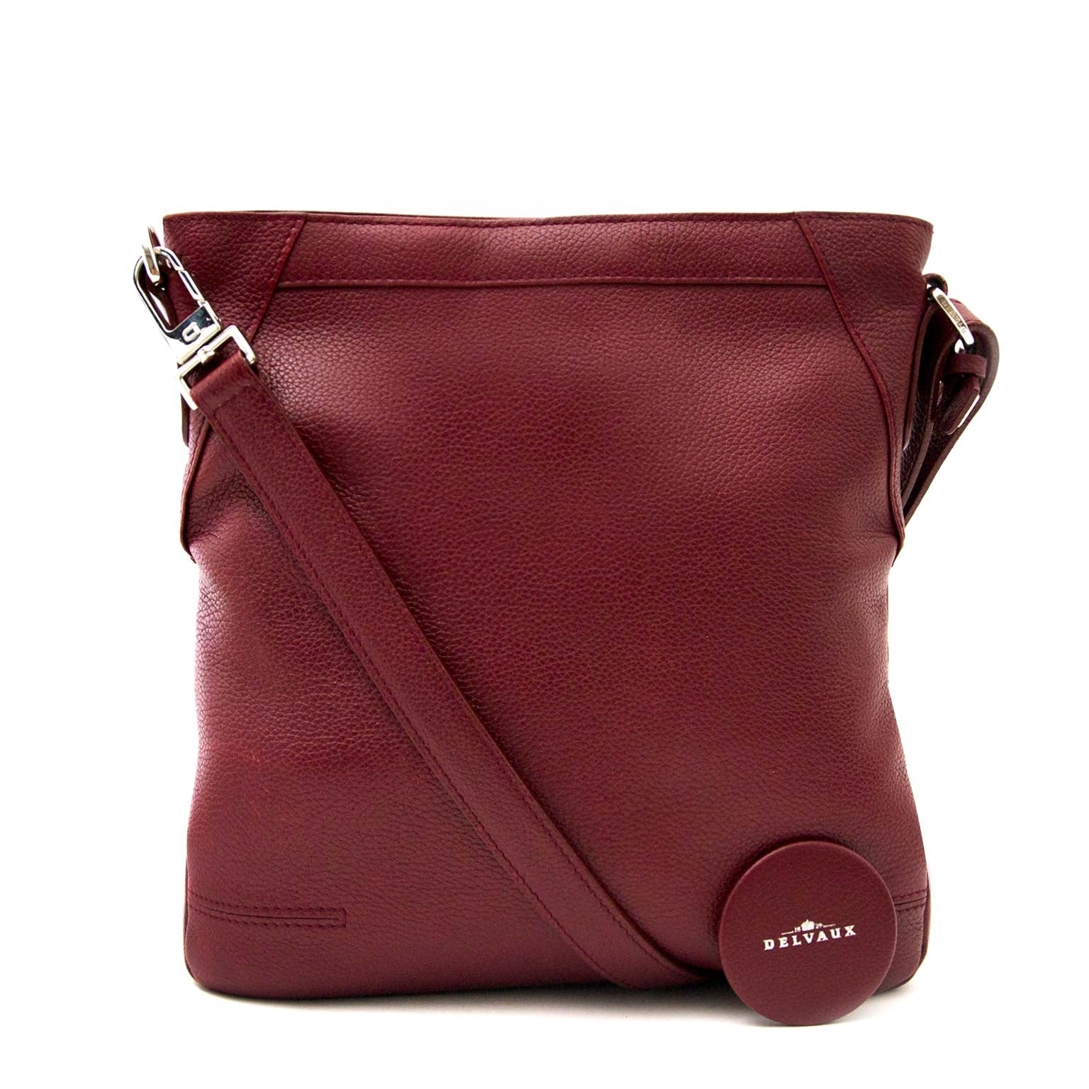 koop veilig Delvaux Red Leather Shoulderbag aan goede prijs bij Labellov, vintage webwinkel