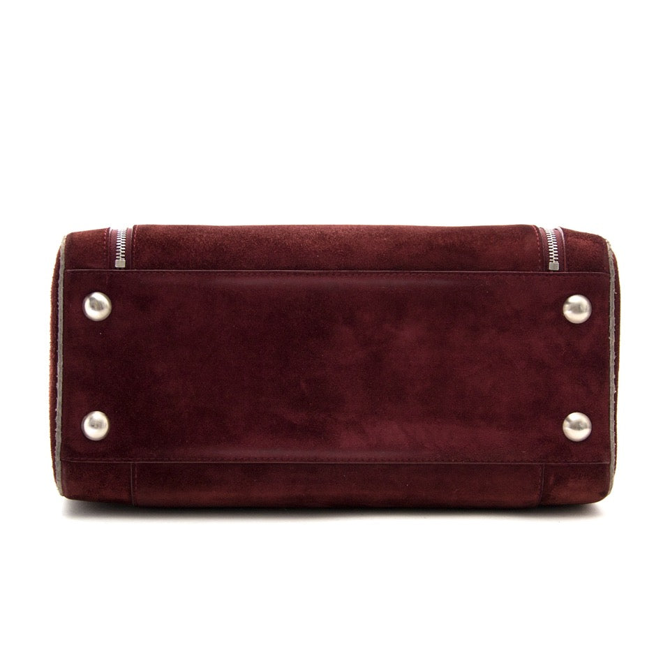 Vintage Delvaux boston bags for the best price at Labellov webshop. Safe and secure online shopping with 100% authenticity. Vintage Delvaux boston sac à main pour le meilleur prix.