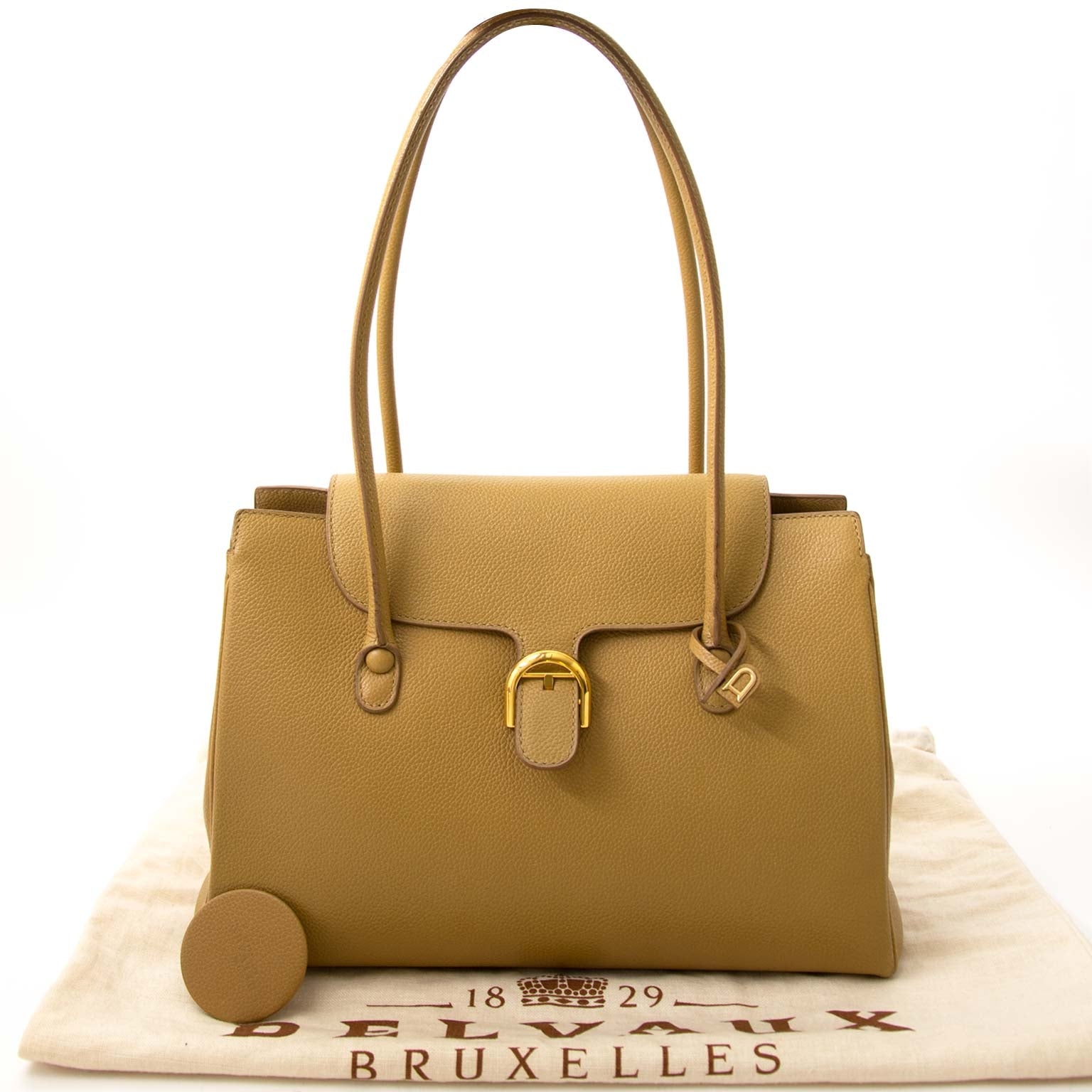 acheter enligne ou boutque Anvers, Belgique seconde main 100% authentic Delvaux Cabriolet