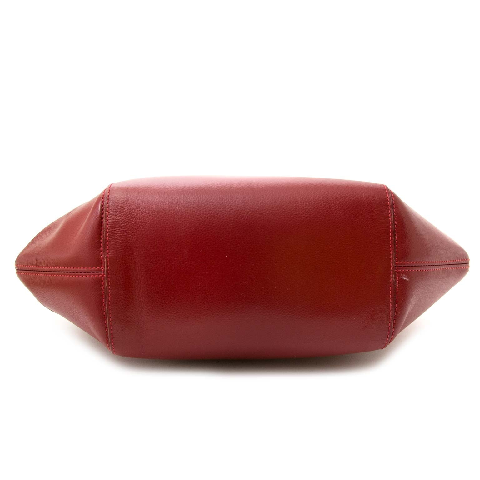 delvaux souhait jumping rosso shoulder bag now for sale at labellov vintage fashion webshop belgium
