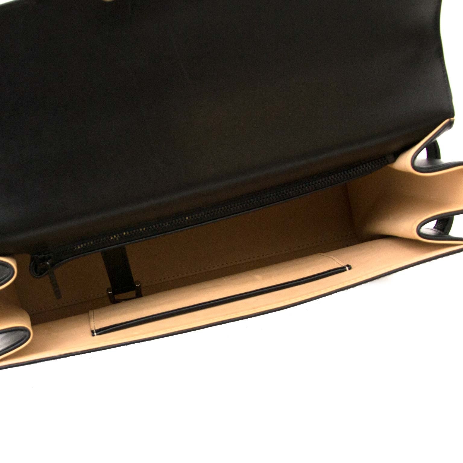 veilig online shoppen bij labellov vintage mode webshop met delvaux tempête gm tassen