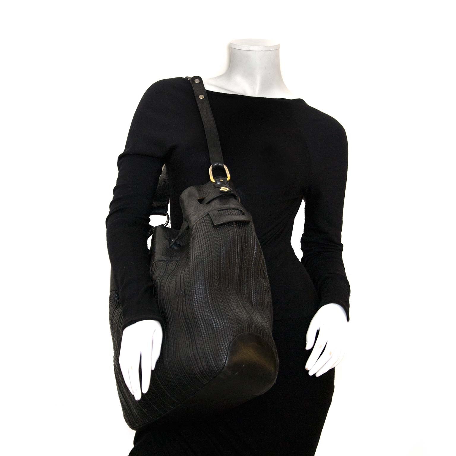 Koop delvaux toile de cuir tassen online bij labellov vintage mode webshop