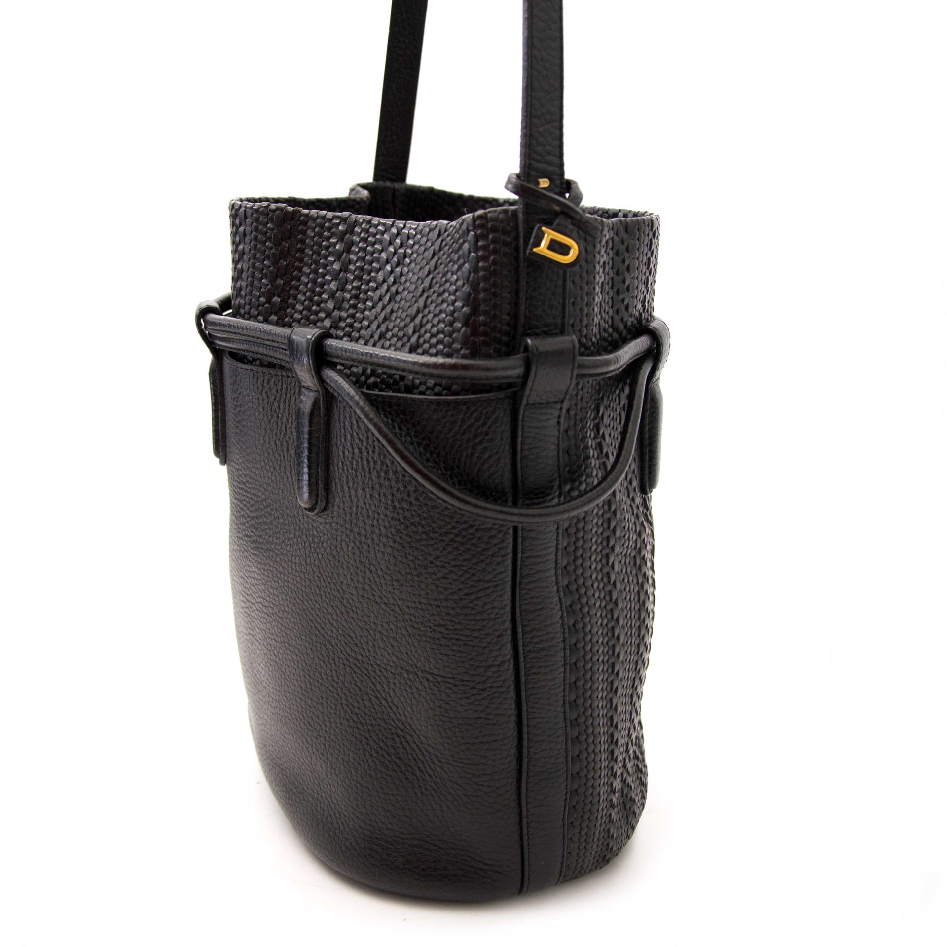 Koop nu een prachtige Delvaux tas op labellov.com