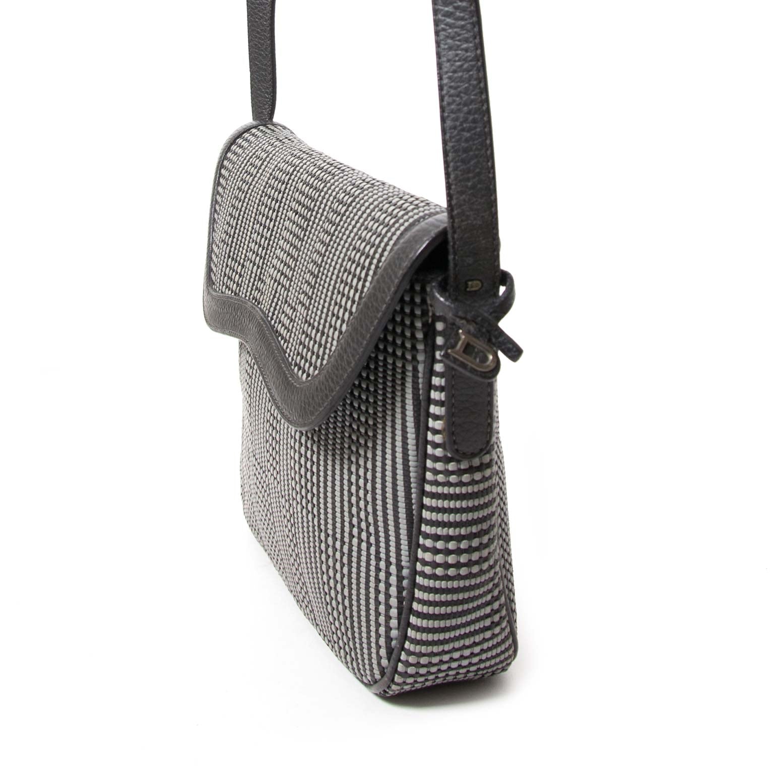 achetez Delvaux Grey Toile De Cuir Cross Body Bag chez labellov et payez secure on ligne