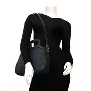 skip the waitinglist shop your Delvaux Blue Toile De Cuir Bucket Bag safe online