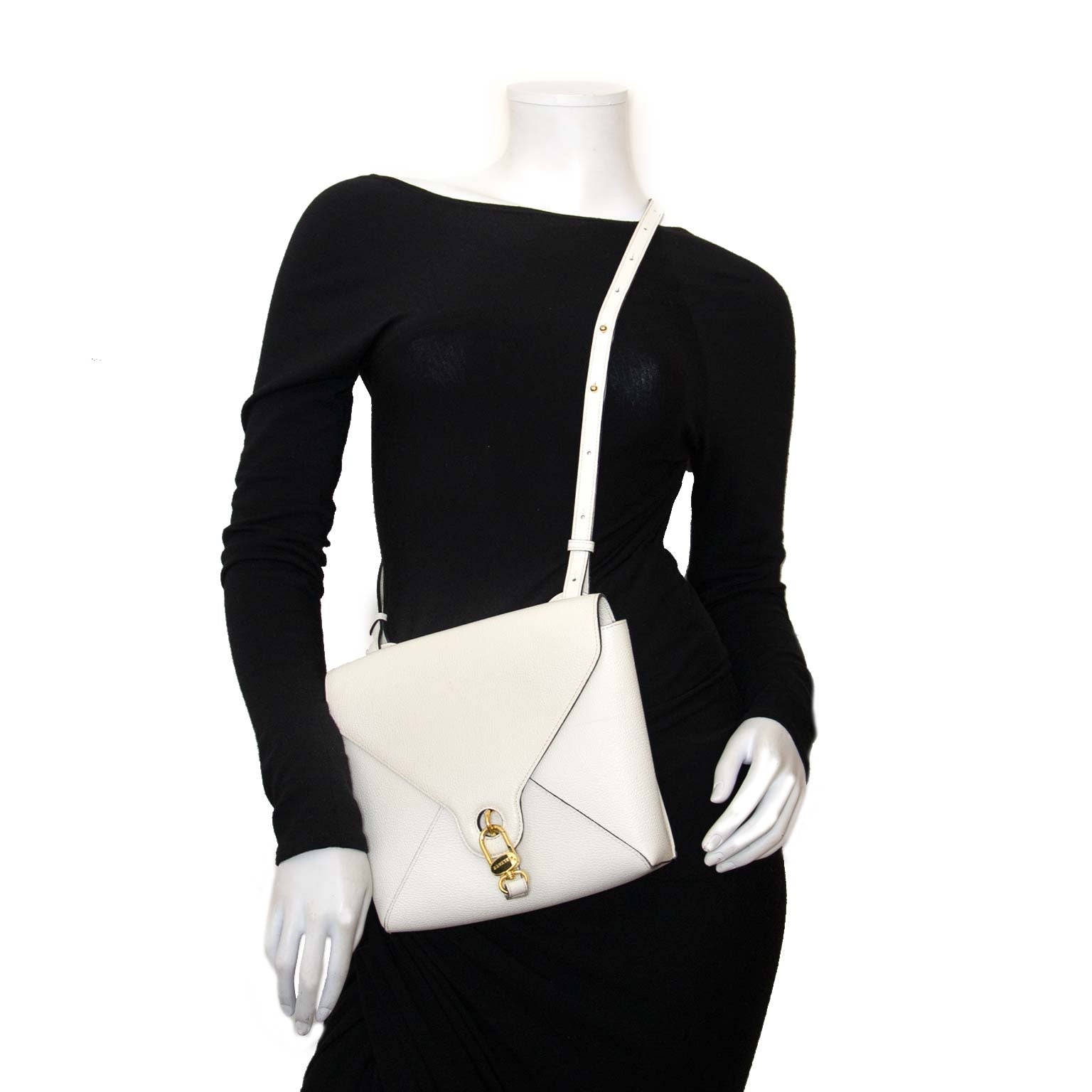 buy Delvaux White Leather Shoulderbag at labellov and pay save online