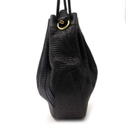 Delvaux Black Toile De Cuir Bucket Bag Buy authentic designer Delvaux secondhand bags at Labellov at the best price. Safe and secure shopping. Koop tweedehands authentieke Delvaux tassen bij designer webwinkel labellov.