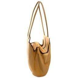 Buy and sell your authentic Delvaux Shoulder Bag for the best price available online.