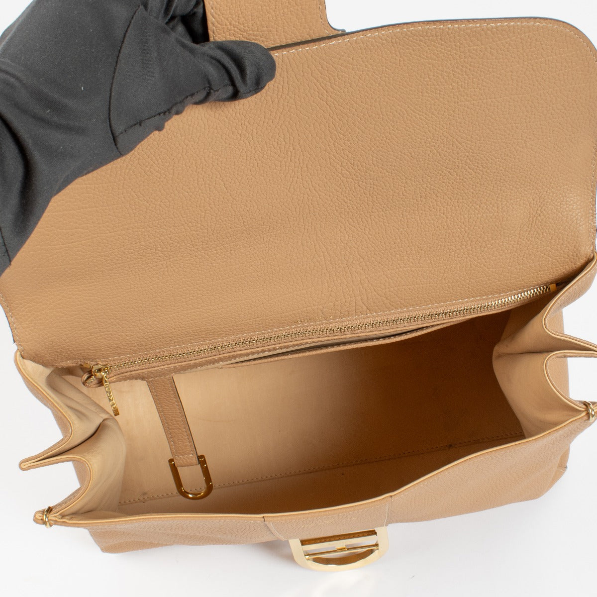 Shop 100% authentic secondhand Delvaux Vison Crispy Calf Brillant GM Fly on Labellov.com