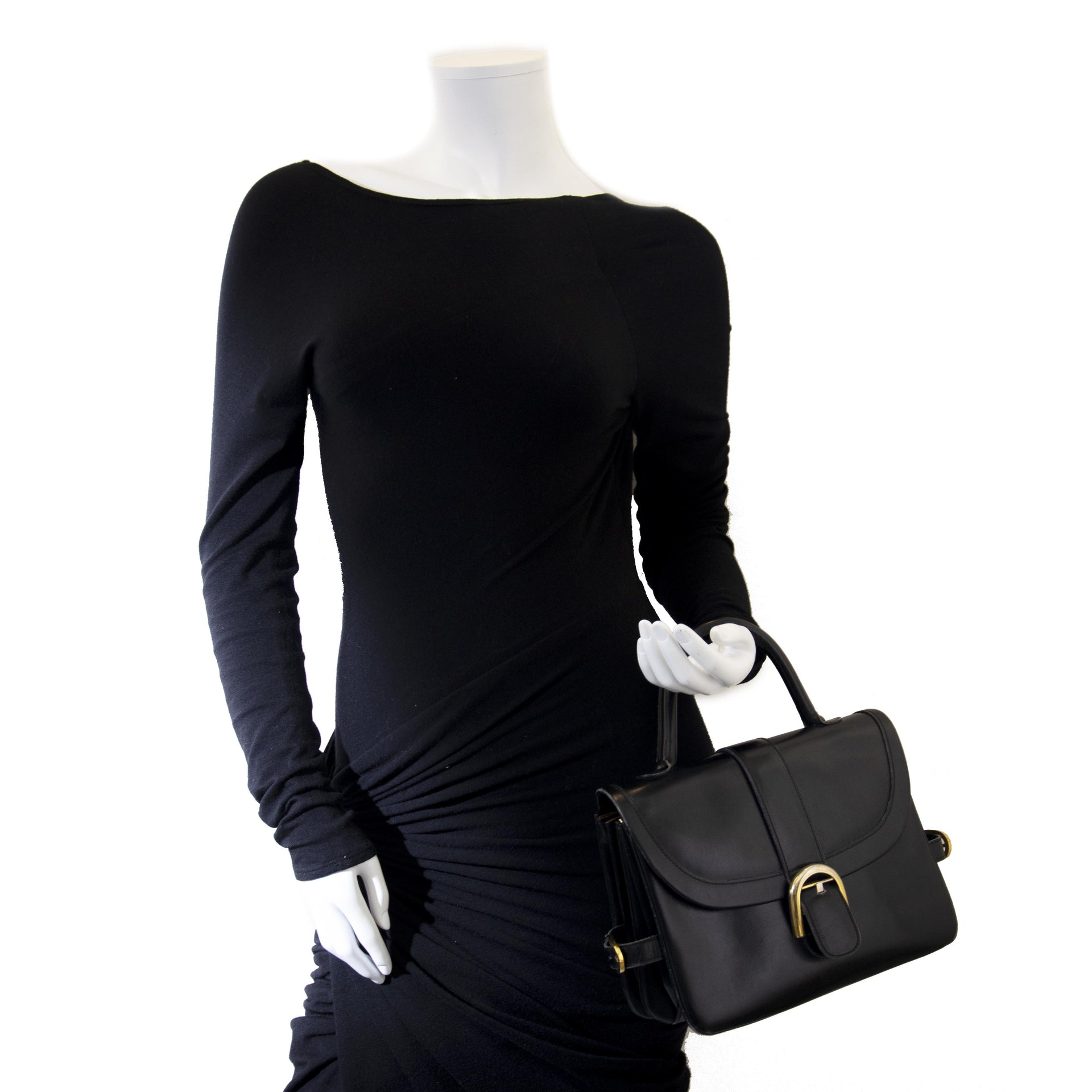 Buy authentic secondhand Delvaux Brillant Rouilly bag at the right price at Labellov.
