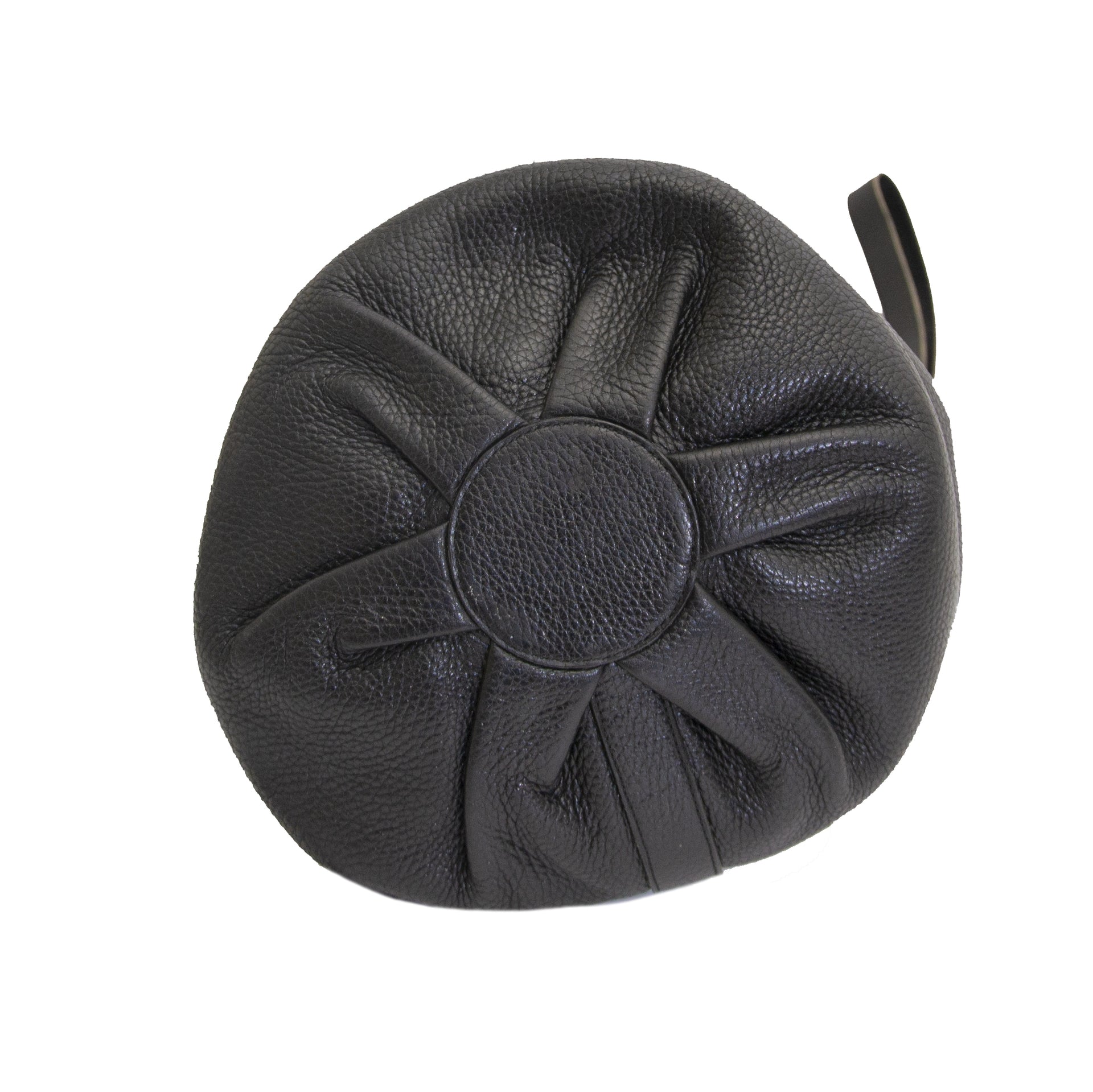 delvaux black leather bucket bag for sale at labellov vintage fashion webshop belgium