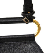 Buy authentic Delvaux bag at the right price at LabelLOV vintage webshop. Luxe, vintage, fashion. Safe and secure online shopping. Antwerp, Belgium.