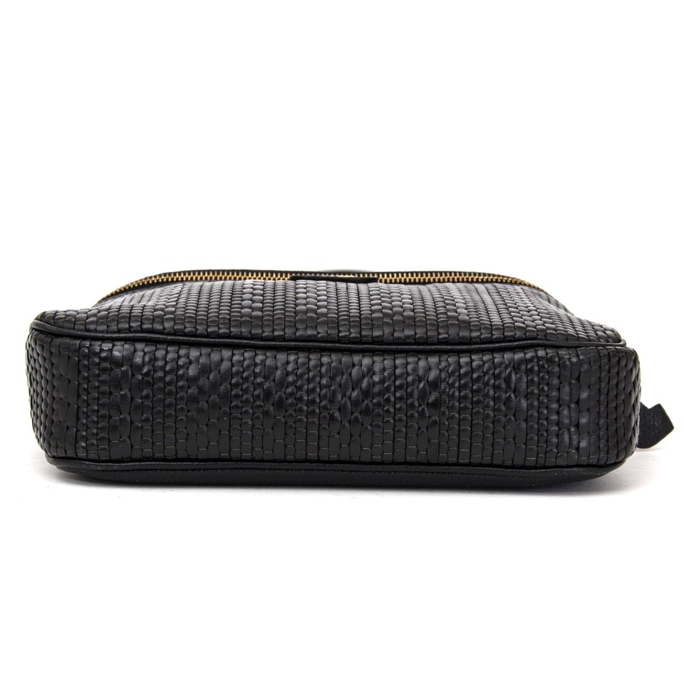Buy Delvaux Black Toile de cuir cross body bag at the right price at LabelLOV vintage webshop. Luxe, vintage, fashion. Safe and secure online shopping. Antwerp, Belgium.